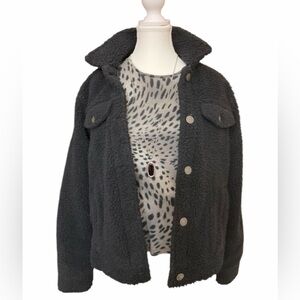 Hollister sherpa fleece button up jacket, size small